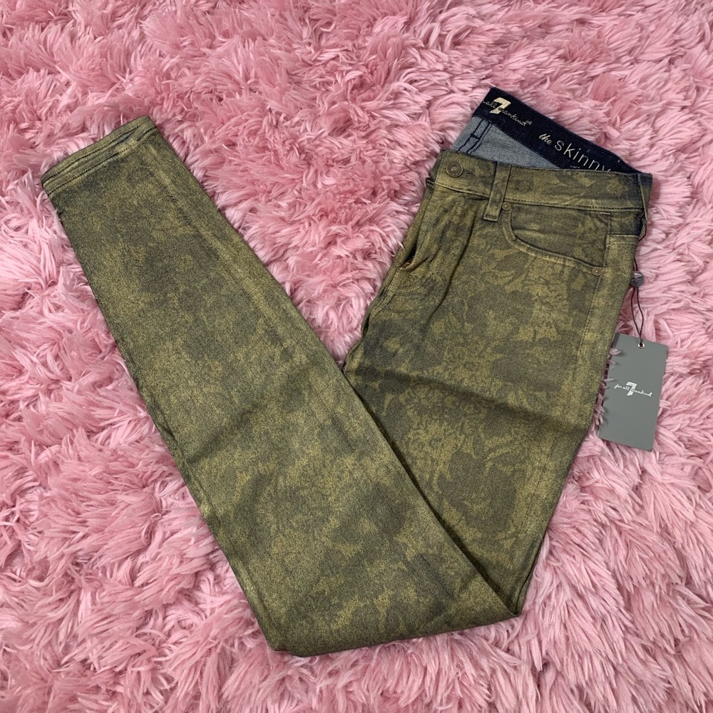 NWT 7 For All Mankind Floral Printed Jeans